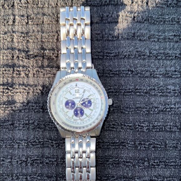 Vellaccio silver Chronograph Watch Blue Accents - Picture 2 of 5